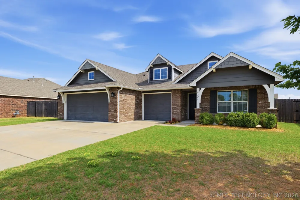 9323 E 132nd Place S Bixby, OK 74008