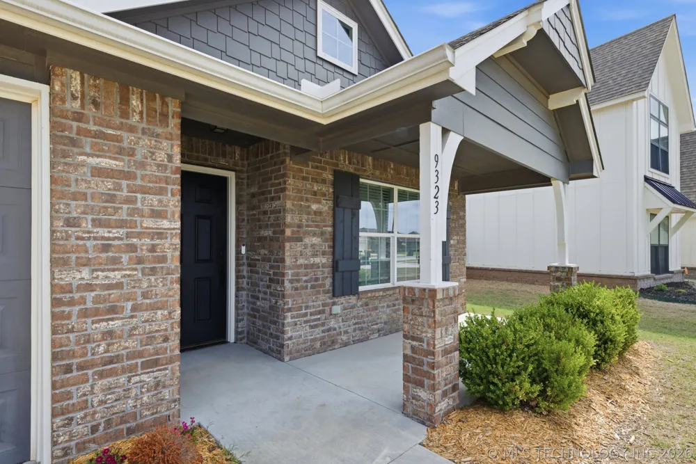 9323 E 132nd Place S Bixby, OK 74008
