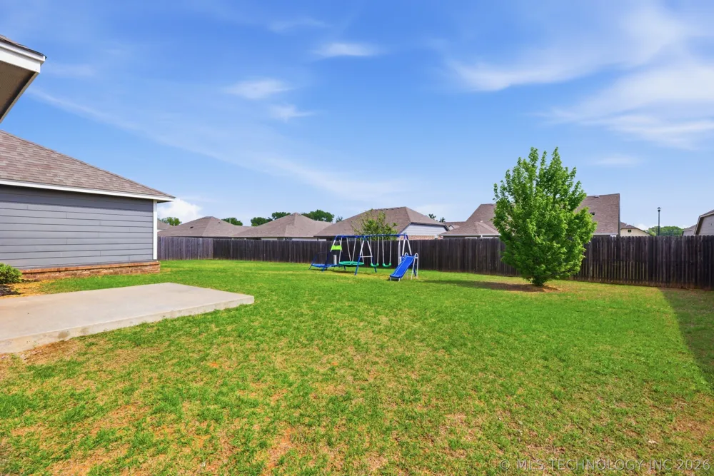 9323 E 132nd Place S Bixby, OK 74008