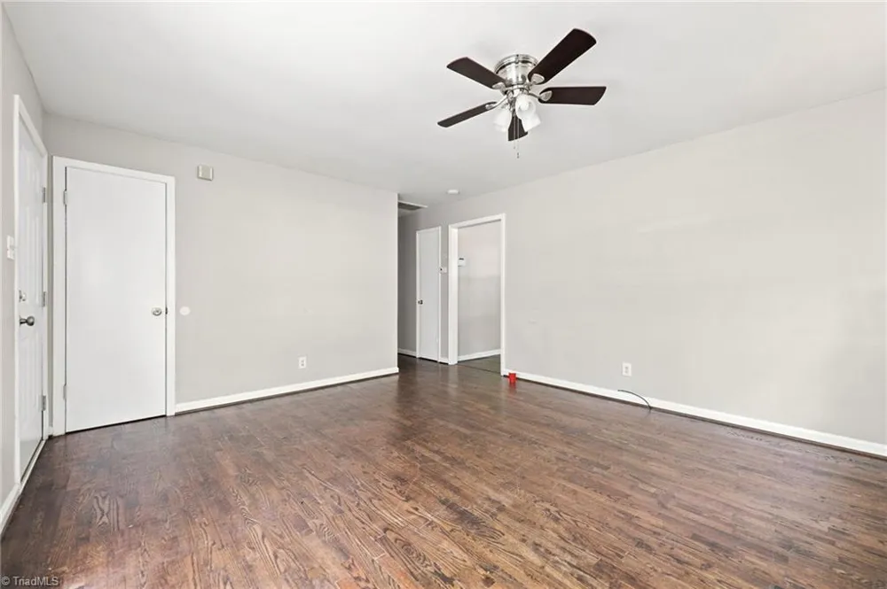 2202 Jolson Court Greensboro, NC 27405