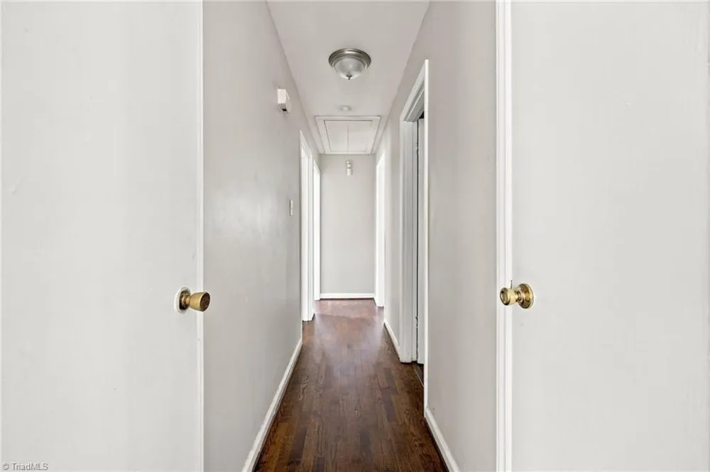 2202 Jolson Court Greensboro, NC 27405