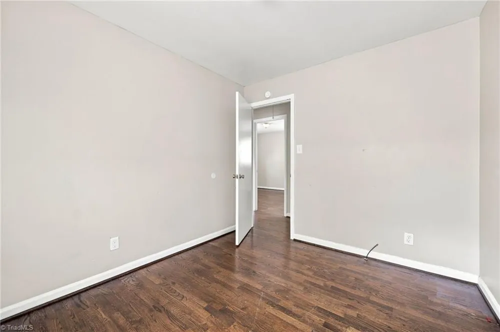 2202 Jolson Court Greensboro, NC 27405