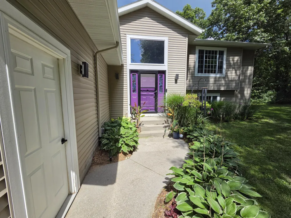 2468 E Michillinda Road Dalton Township, MI 49457