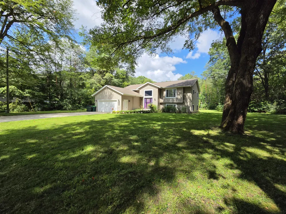 2468 E Michillinda Road Dalton Township, MI 49457