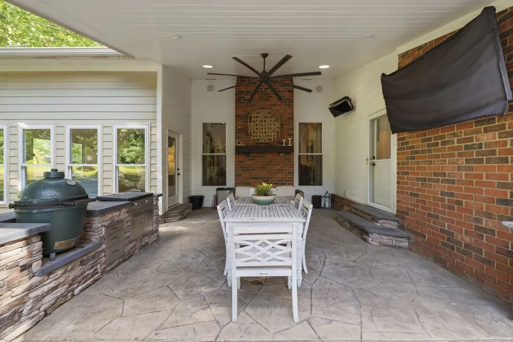 1733 Carriage Ct Brentwood, TN 37027