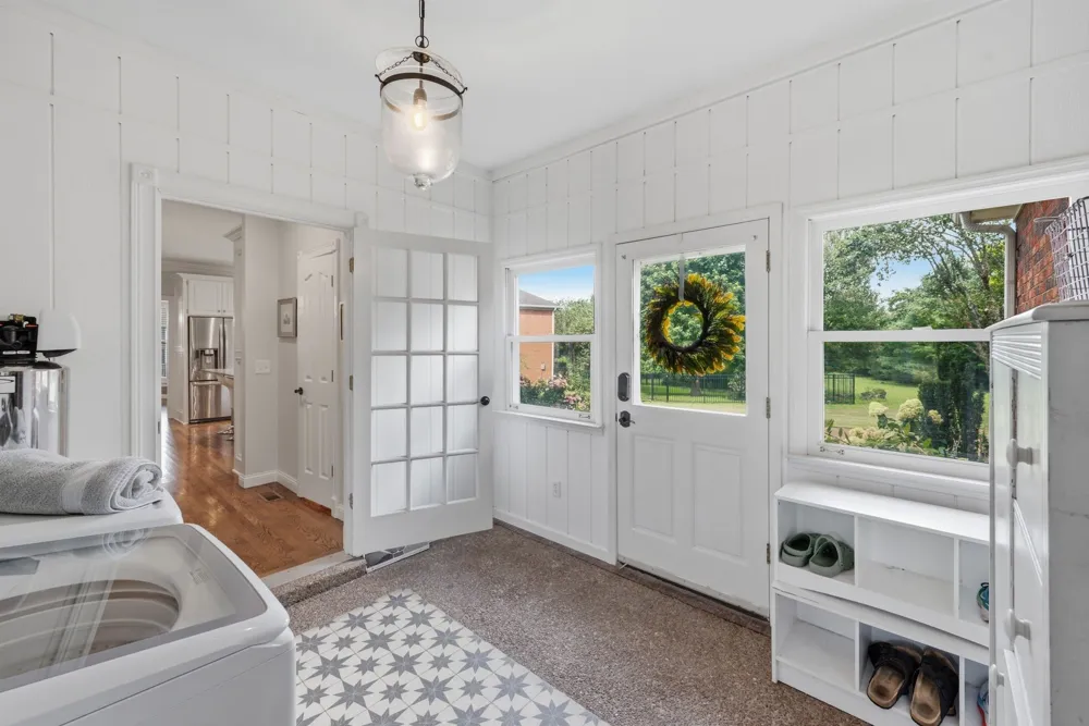 1733 Carriage Ct Brentwood, TN 37027