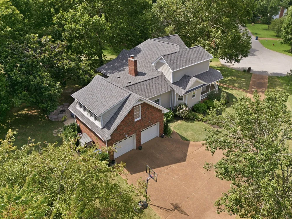 1733 Carriage Ct Brentwood, TN 37027