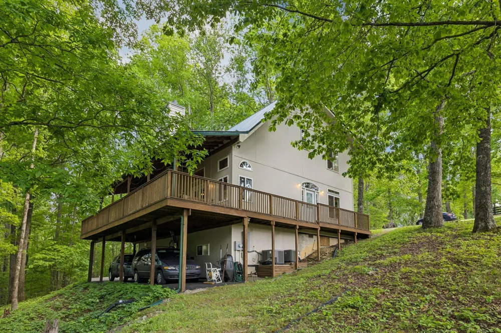 5717 Old 96 Franklin, TN 37064