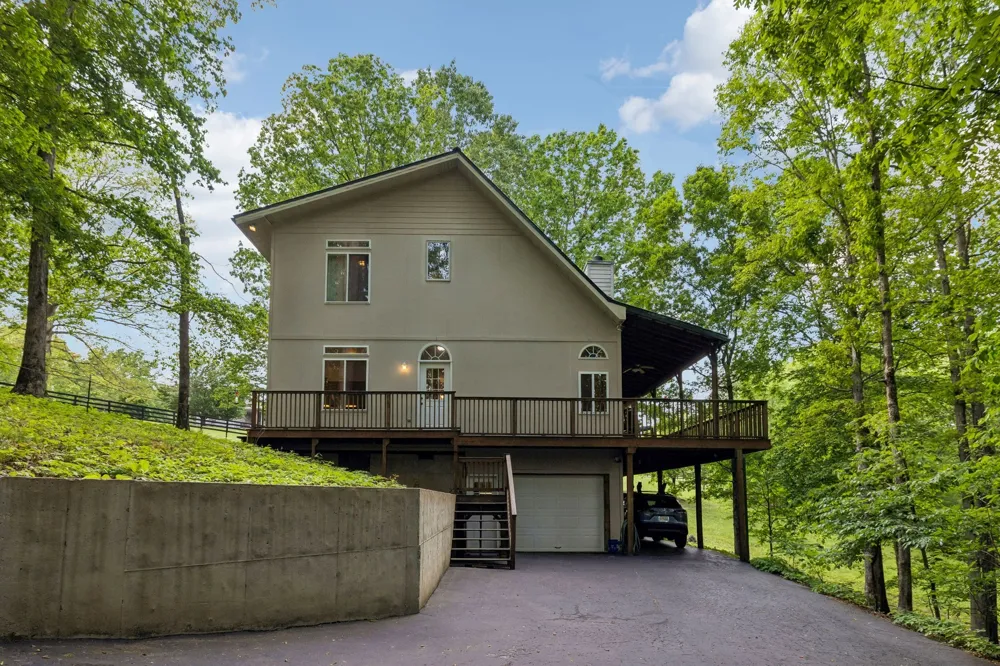 5717 Old 96 Franklin, TN 37064