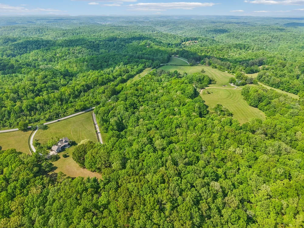 5717 Old 96 Franklin, TN 37064
