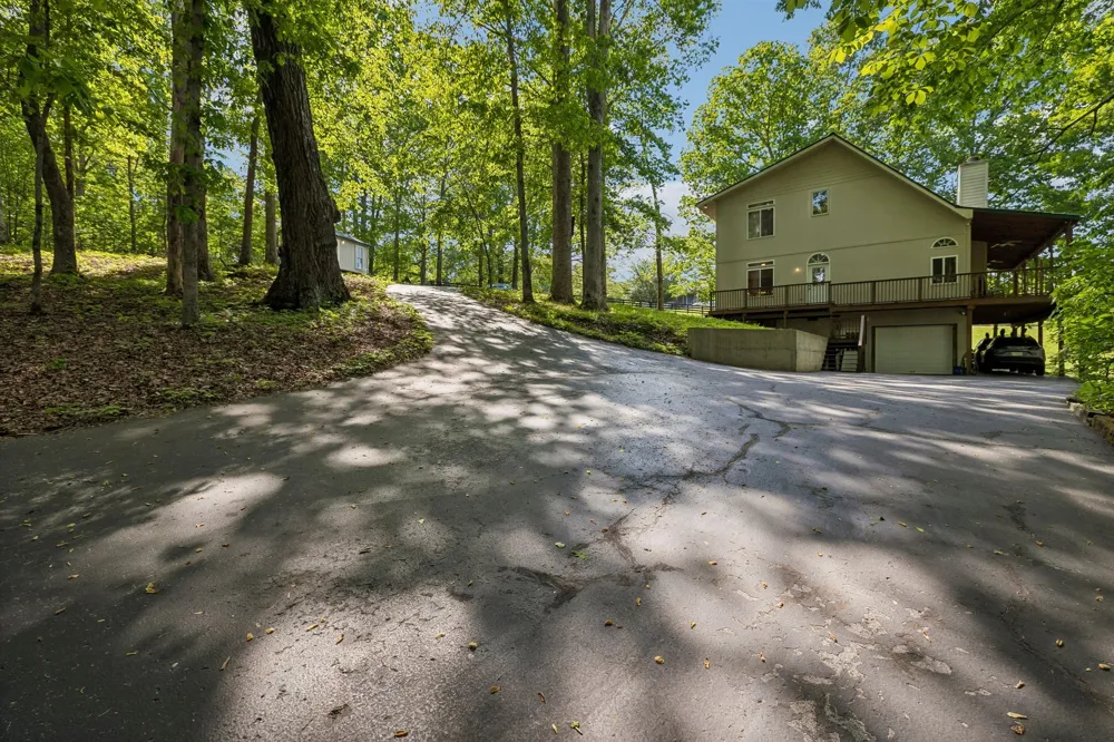 5717 Old 96 Franklin, TN 37064