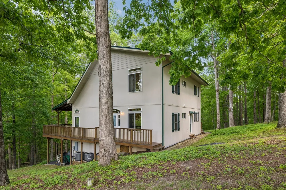 5717 Old 96 Franklin, TN 37064