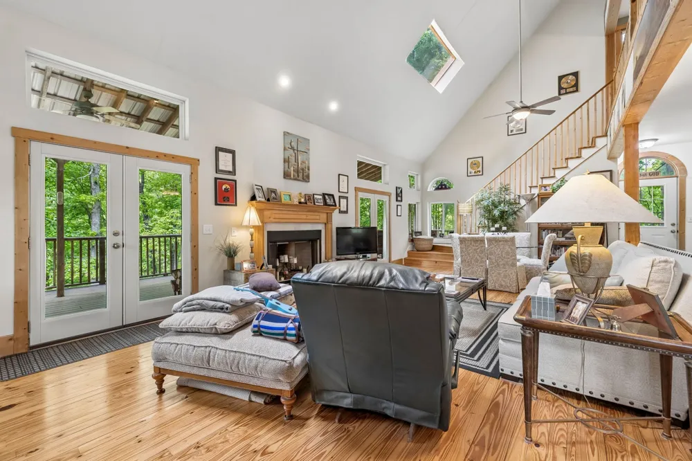 5717 Old 96 Franklin, TN 37064
