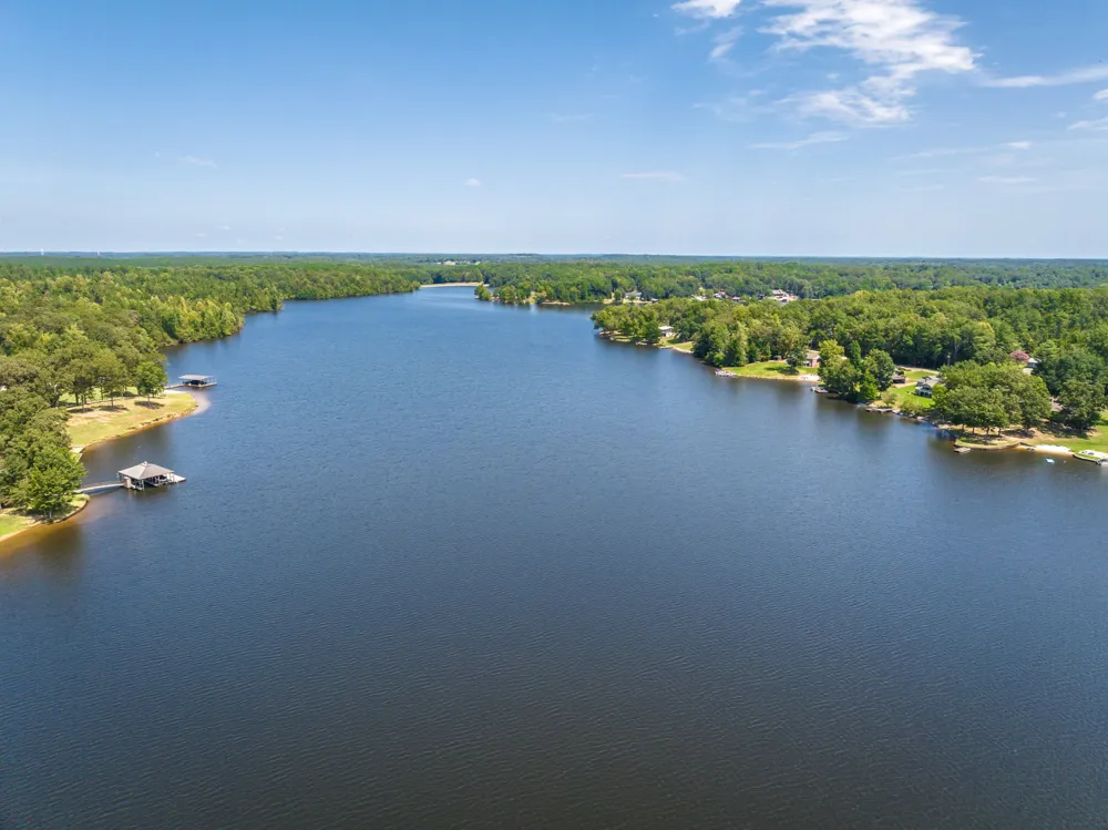405 Persimmon Ln Lexington, TN 38351