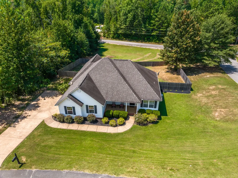 405 Persimmon Ln Lexington, TN 38351
