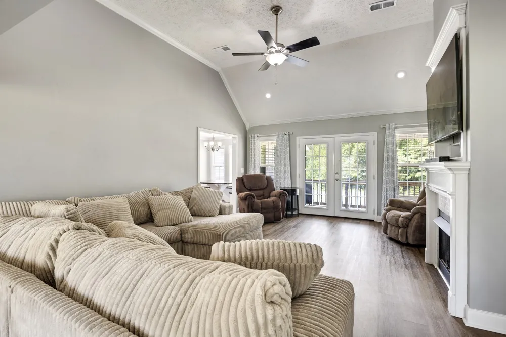 405 Persimmon Ln Lexington, TN 38351