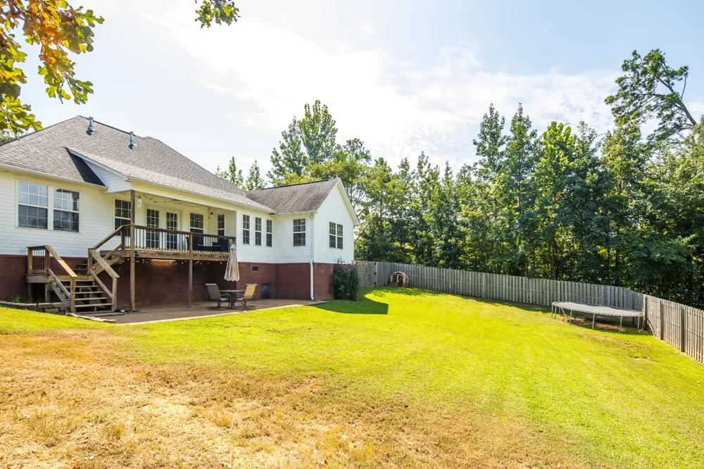 405 Persimmon Ln Lexington, TN 38351