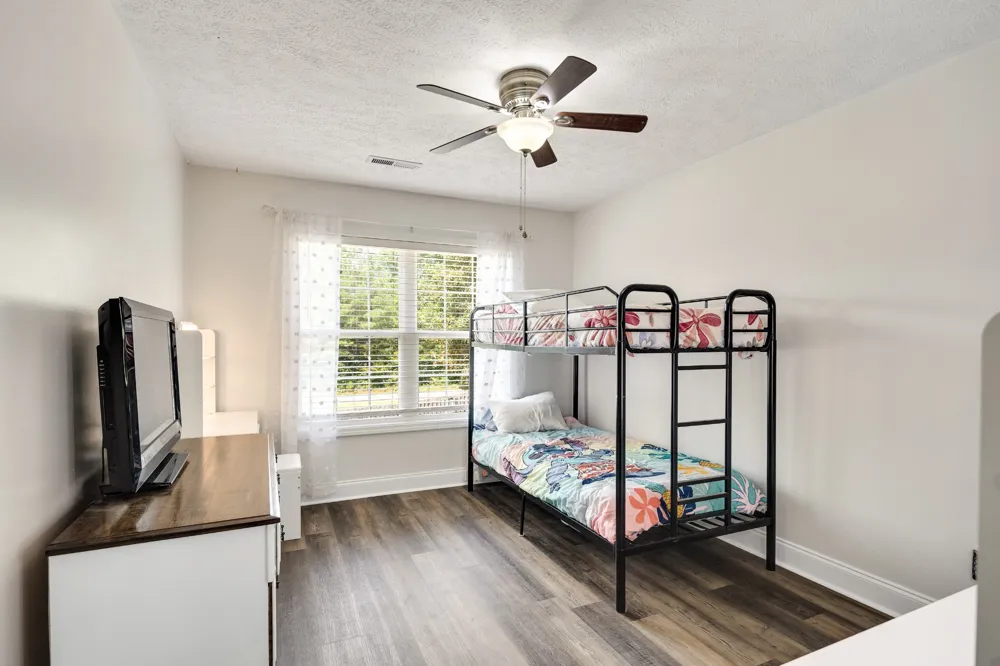 405 Persimmon Ln Lexington, TN 38351