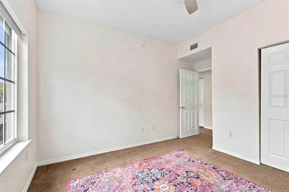 9801 MEADOW FIELD CIRCLE Tampa, FL 33626