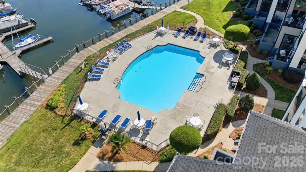 18705 Vineyard Point Lane #48 Cornelius, NC 28031