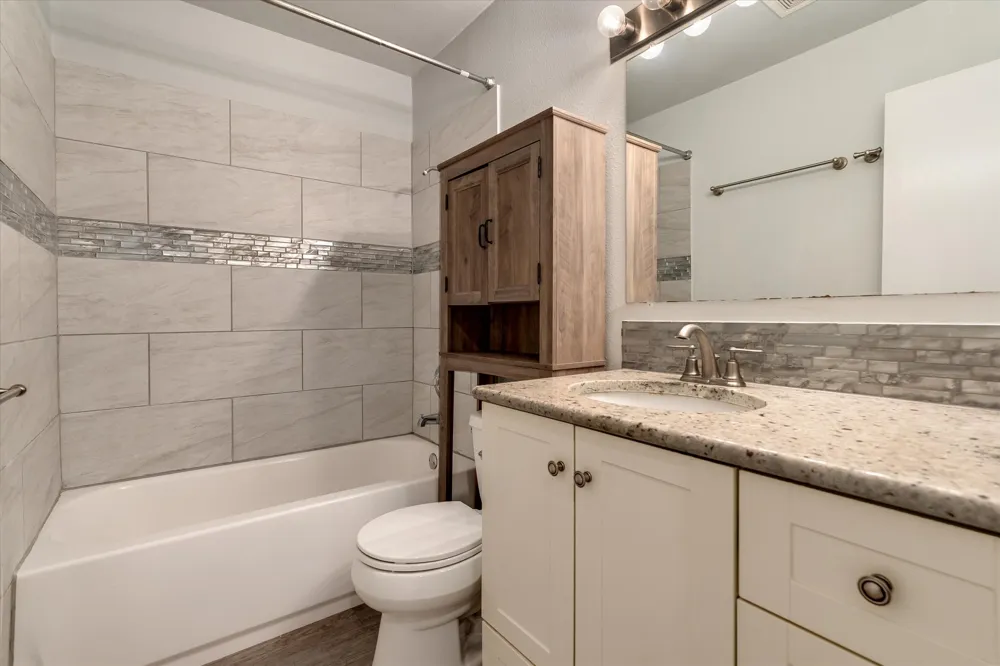 11906 Sunhillow Bend #A Austin, TX 78758