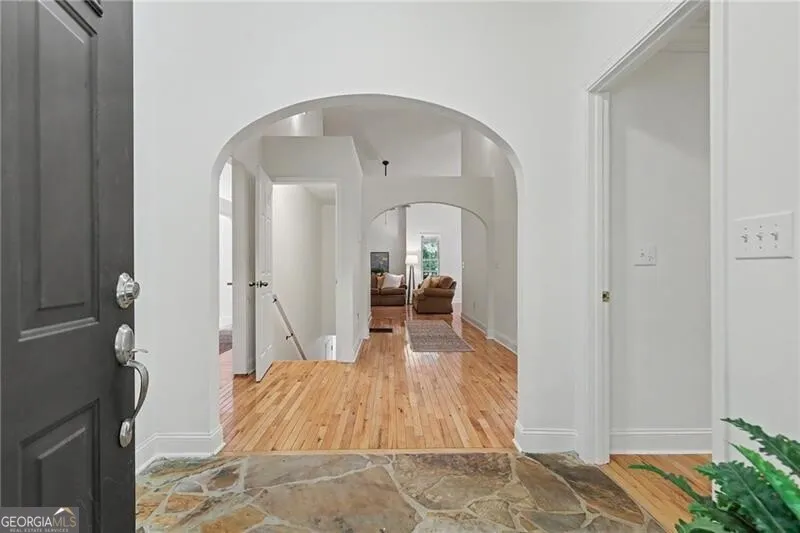 207 Raindance LN Clayton, GA 30525