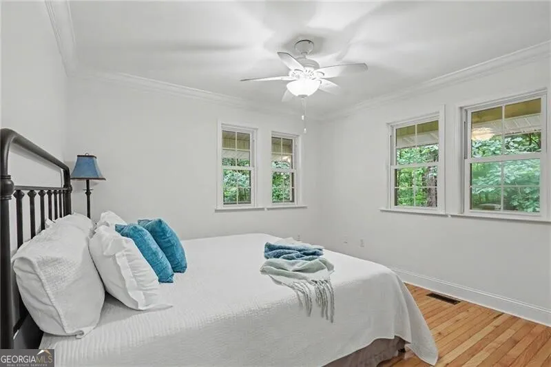 207 Raindance LN Clayton, GA 30525