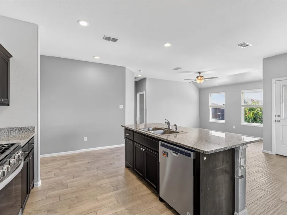 2225 Blythwood Trail Fort Worth, TX 76108
