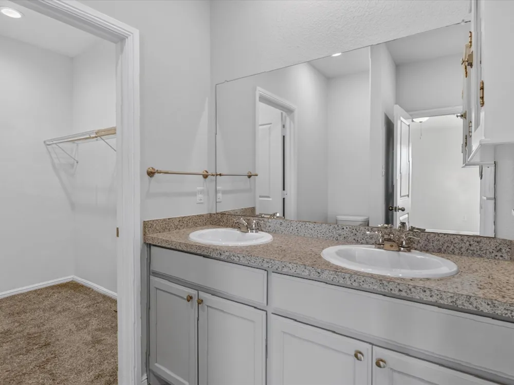 2225 Blythwood Trail Fort Worth, TX 76108