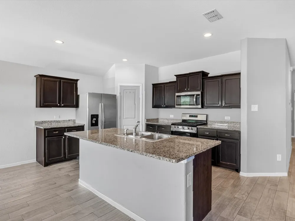 2225 Blythwood Trail Fort Worth, TX 76108