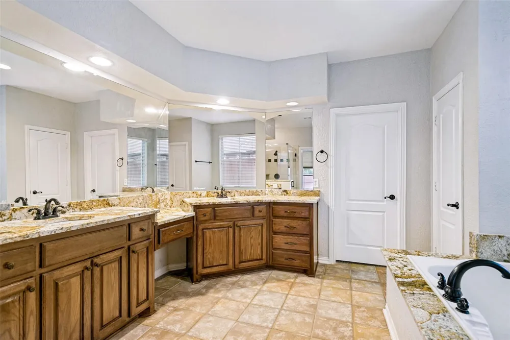 2208 Scenic Drive Plano, TX 75025