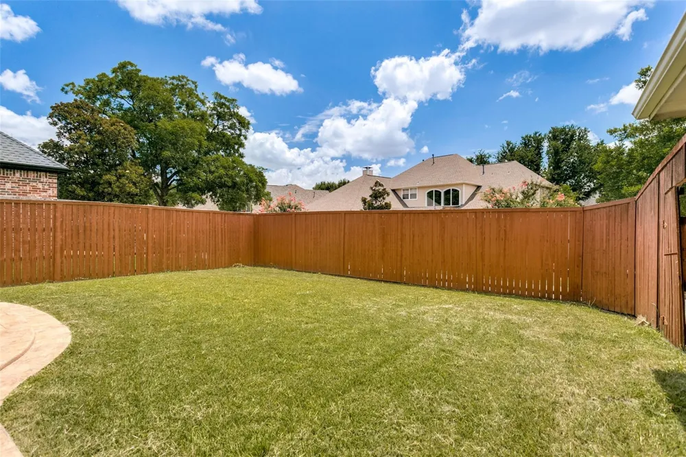 2208 Scenic Drive Plano, TX 75025