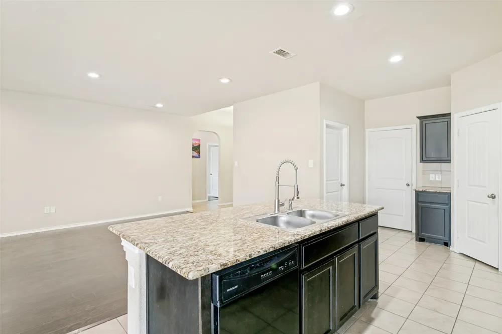 8817 Poynter Street Fort Worth, TX 76123