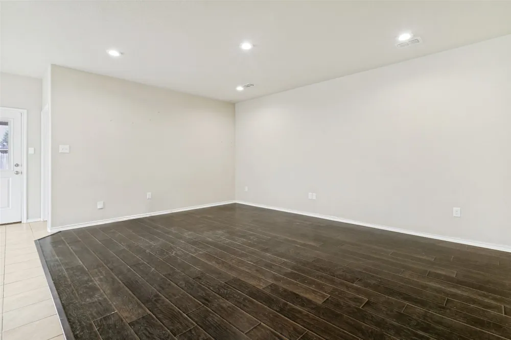 8817 Poynter Street Fort Worth, TX 76123