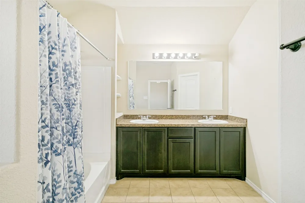 8817 Poynter Street Fort Worth, TX 76123
