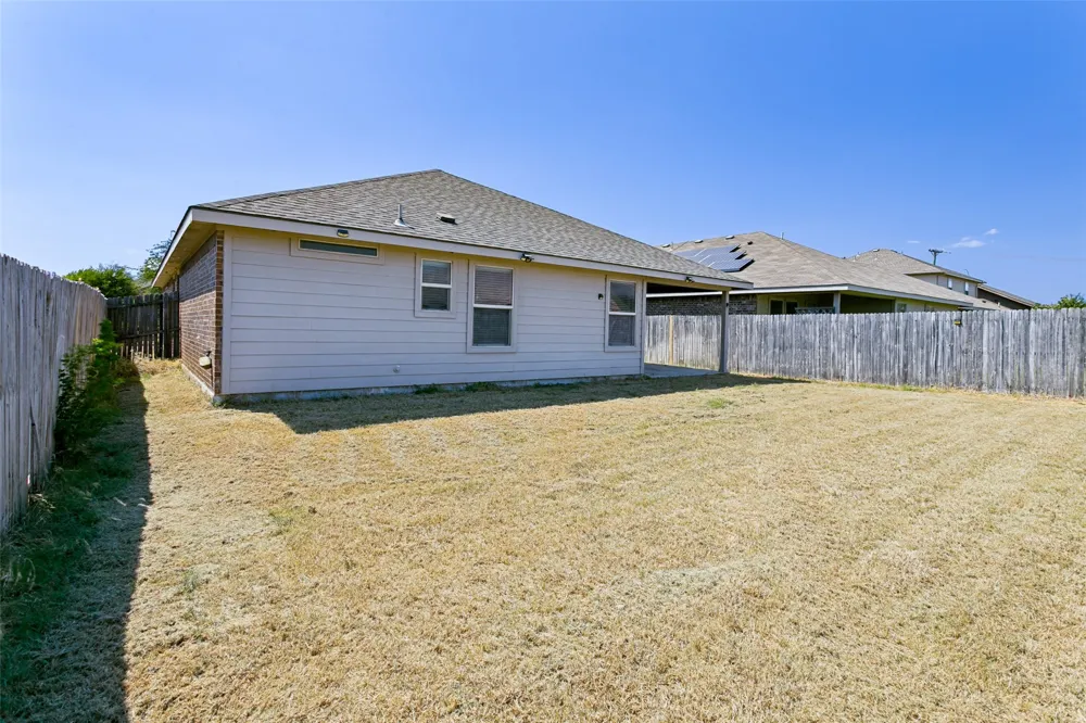 8817 Poynter Street Fort Worth, TX 76123