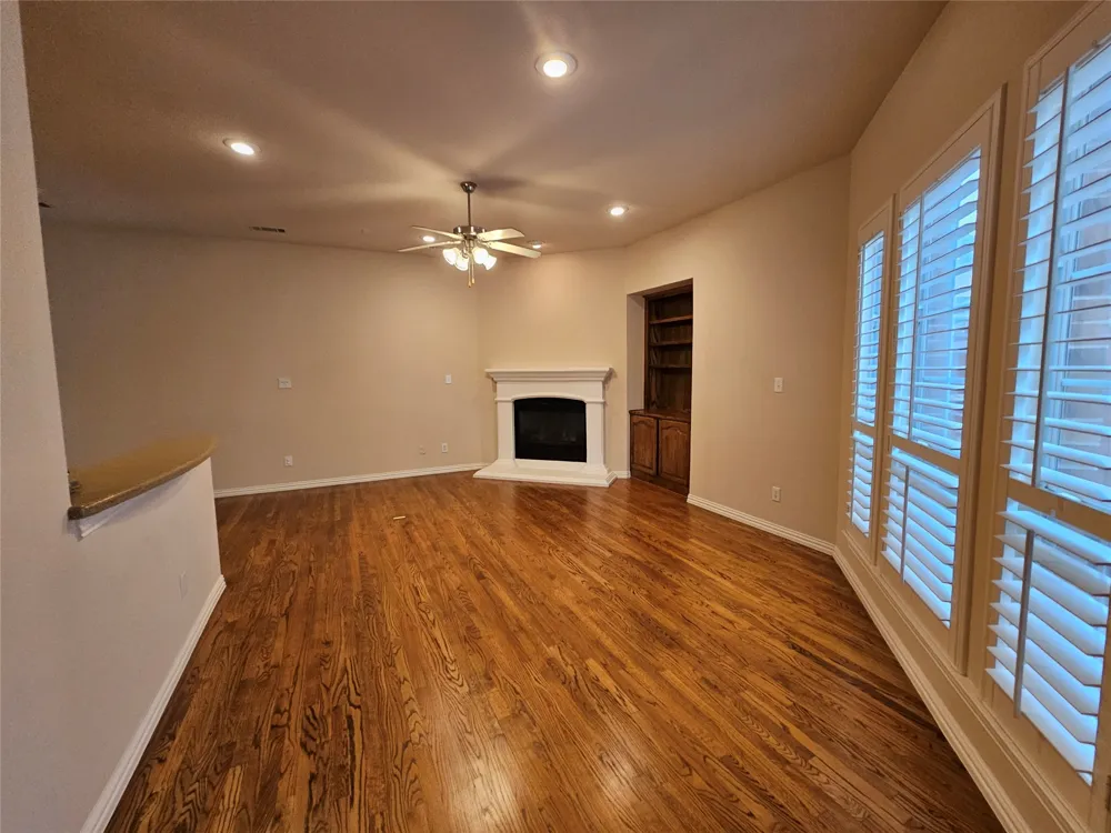 1009 Ricci Court Irving, TX 75062