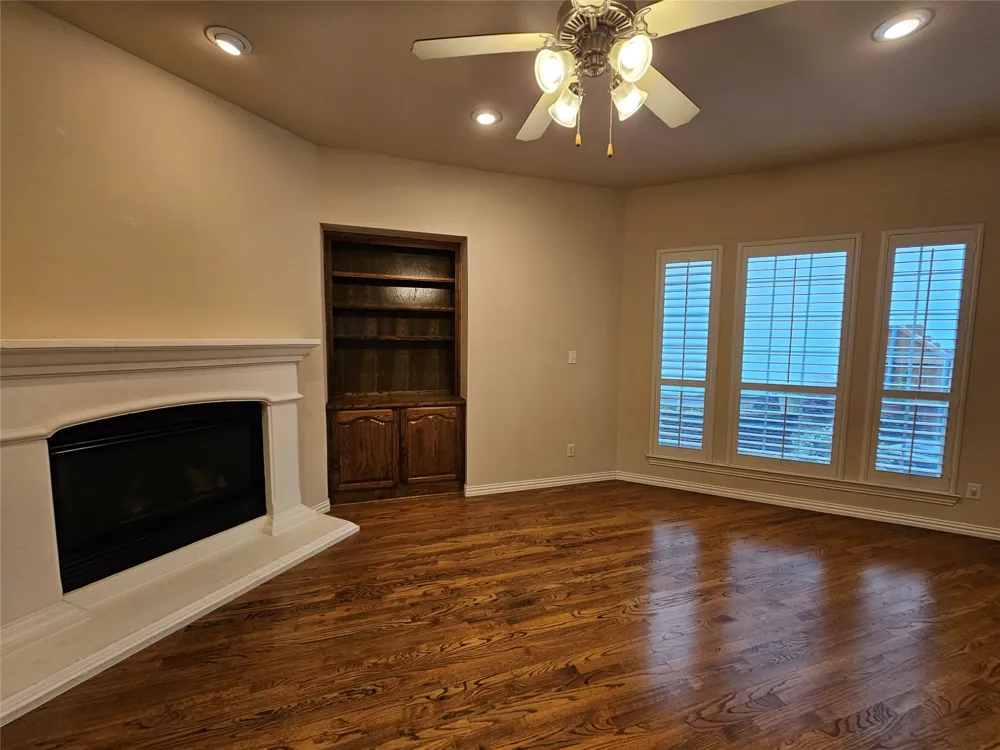 1009 Ricci Court Irving, TX 75062