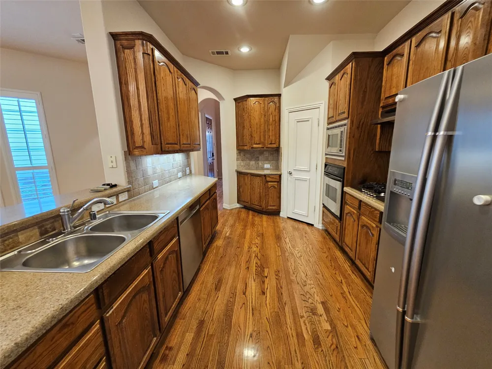 1009 Ricci Court Irving, TX 75062