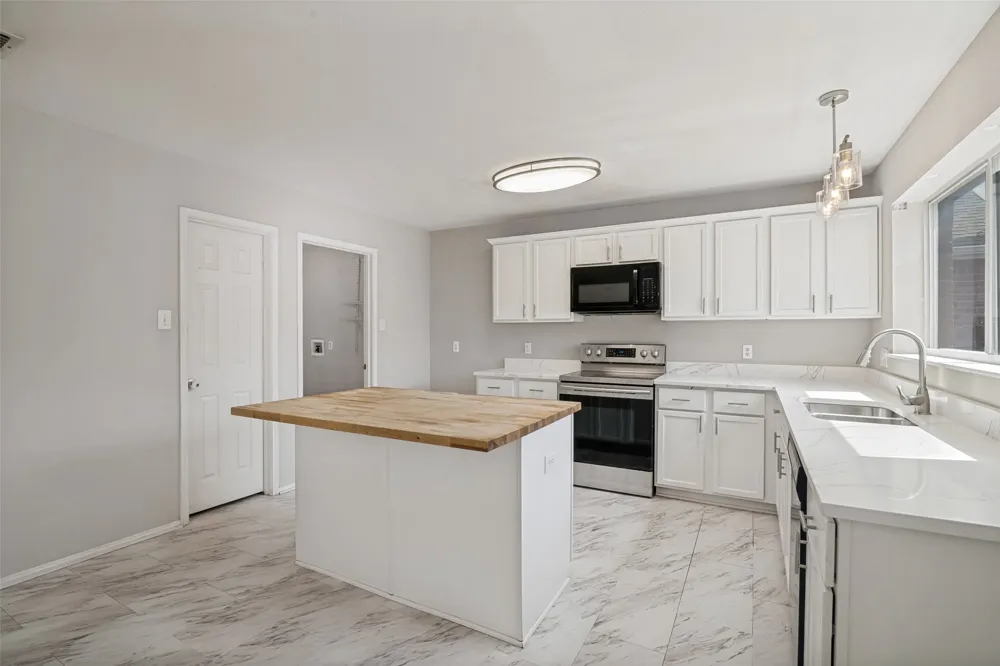 1012 Valera Road Forney, TX 75126