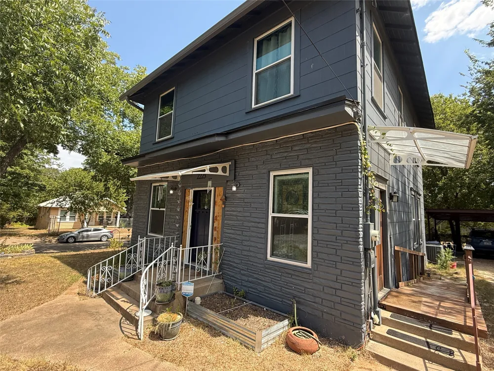 2223 6th Street Waco, TX 76708