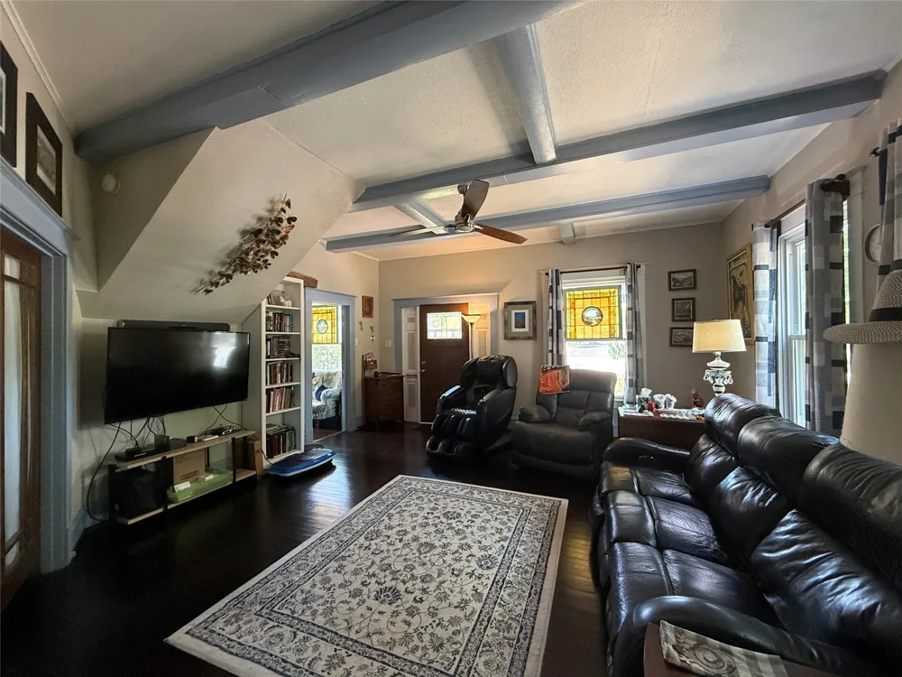 2223 6th Street Waco, TX 76708
