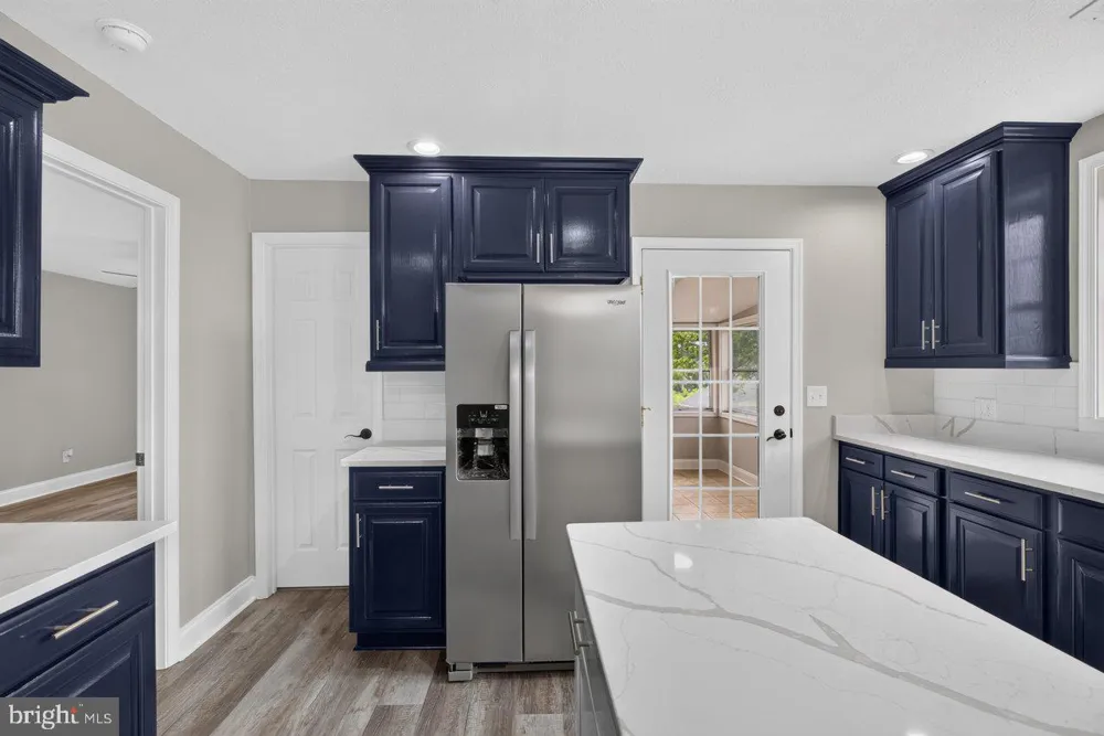 91 GRACE STREET Grottoes, VA 24441