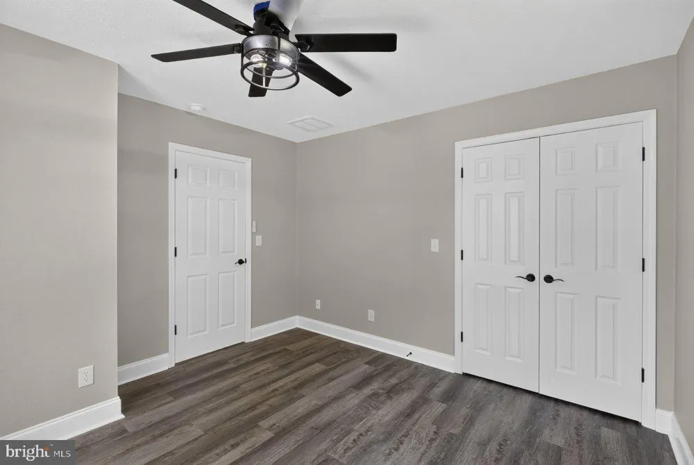 91 GRACE STREET Grottoes, VA 24441