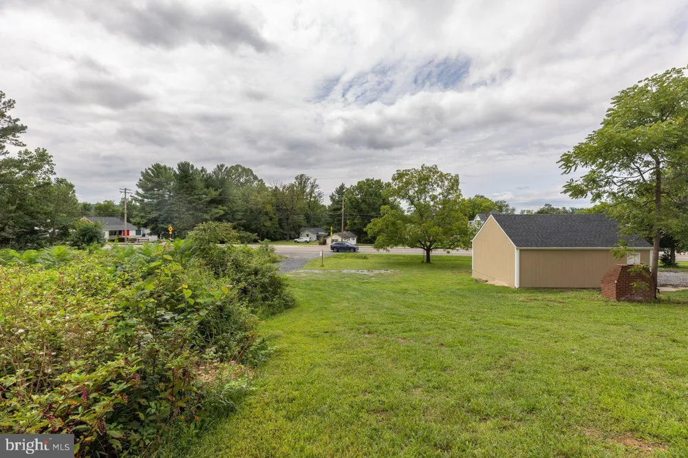 91 GRACE STREET Grottoes, VA 24441