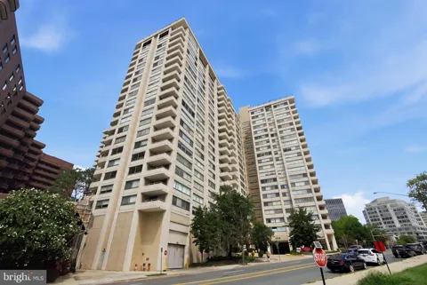 4515 WILLARD AVENUE #616S