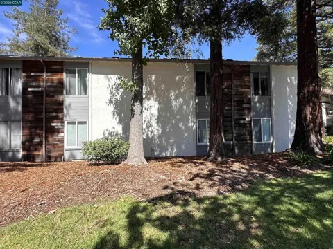 4081 Clayton Rd #211