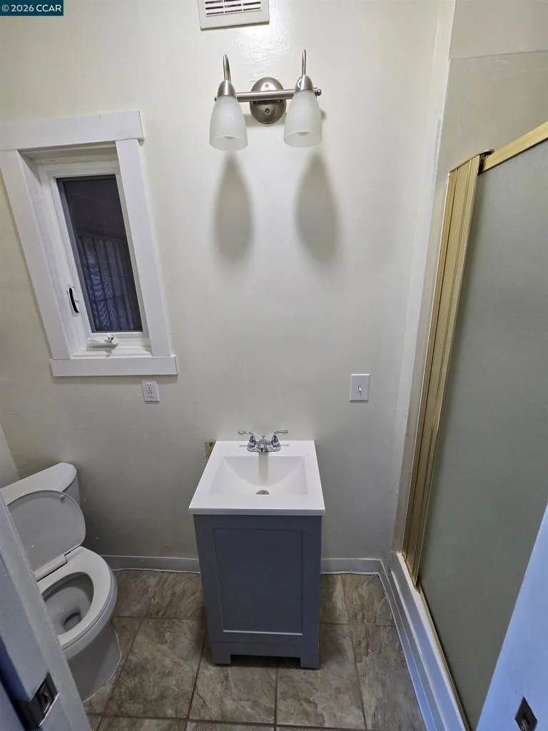1313 Curtis St Berkeley, CA 94702