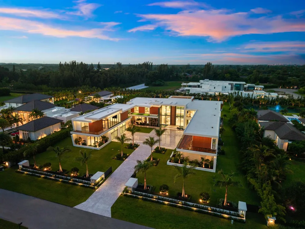 16745 Stratford Court Southwest Ranches, FL 33331