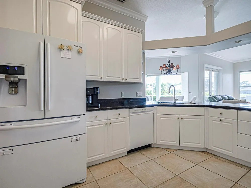6640 49TH COURT Vero Beach, FL 32967